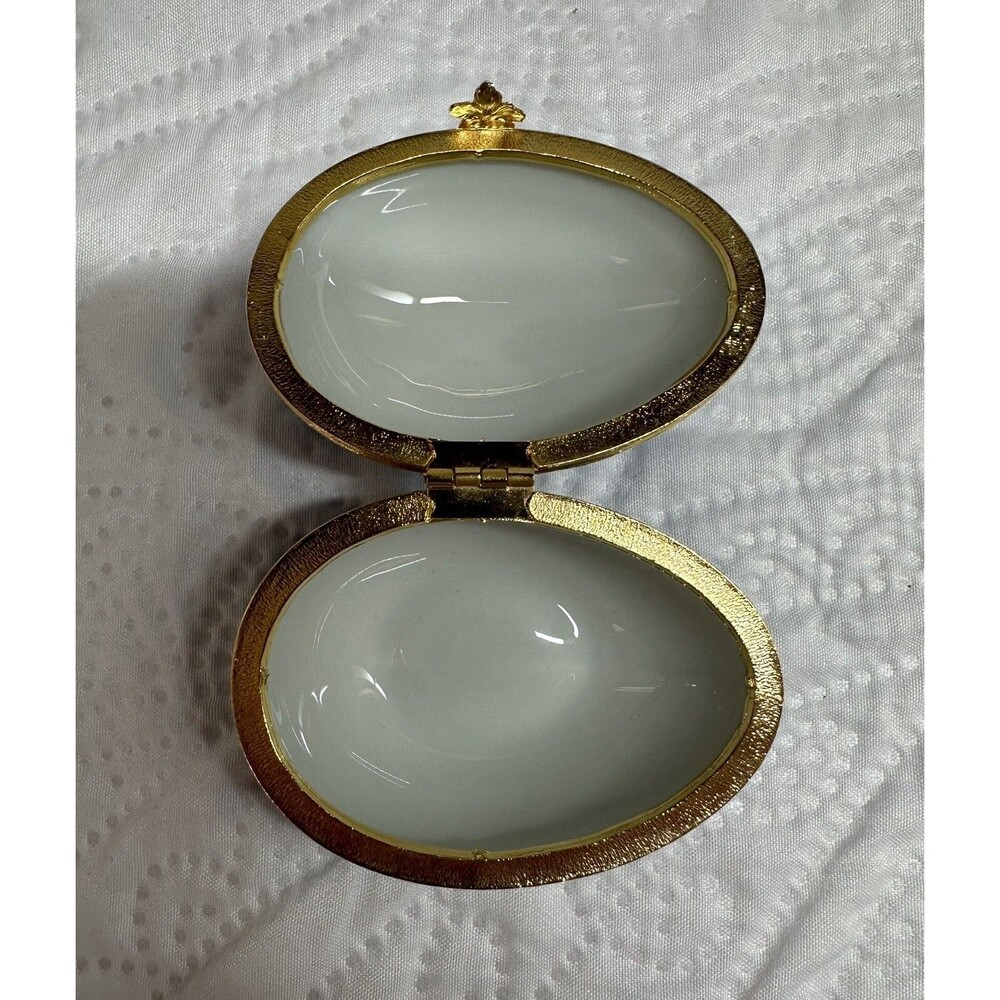 Limoges Rabbit Porcelain & Blue Egg Trinket Brass Hinged Boxes France - Picture 14 of 16